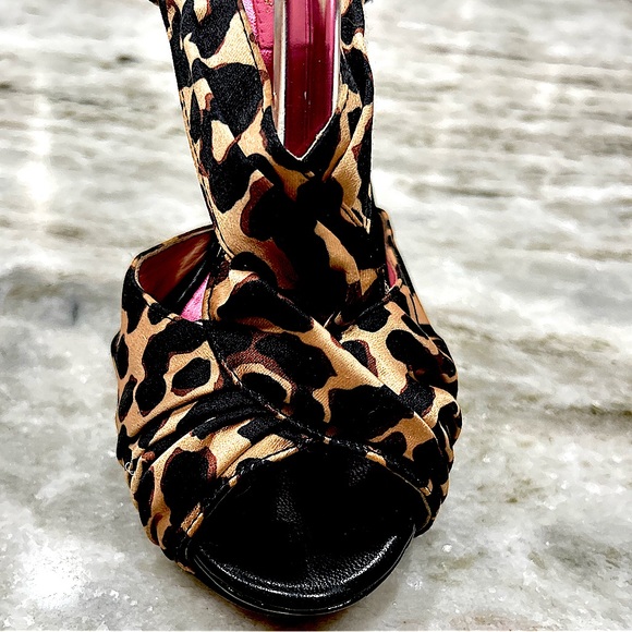 Betsy Johnson 5" Heels - Very Good Condition! - Picture 3 of 10